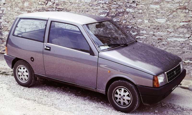 Y10