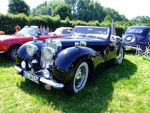 1800 Roadster,2000 Roadster